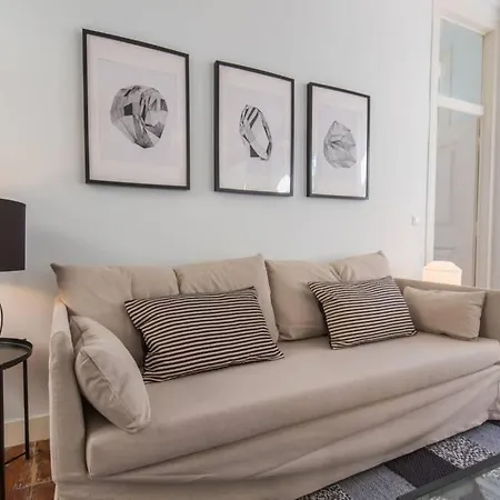 Quiet Charming Flat In Historic Alfama Near Baixa Apartament *