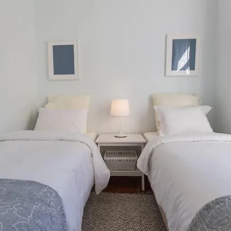 Quiet Charming Flat In Historic Alfama Near Baixa Lejlighed *
