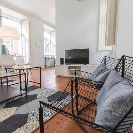 דירה Quiet Charming Flat In Historic Alfama Near Baixa *