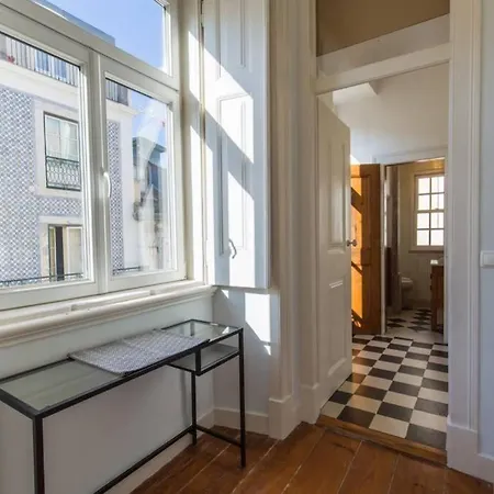 דירה Quiet Charming Flat In Historic Alfama Near Baixa *